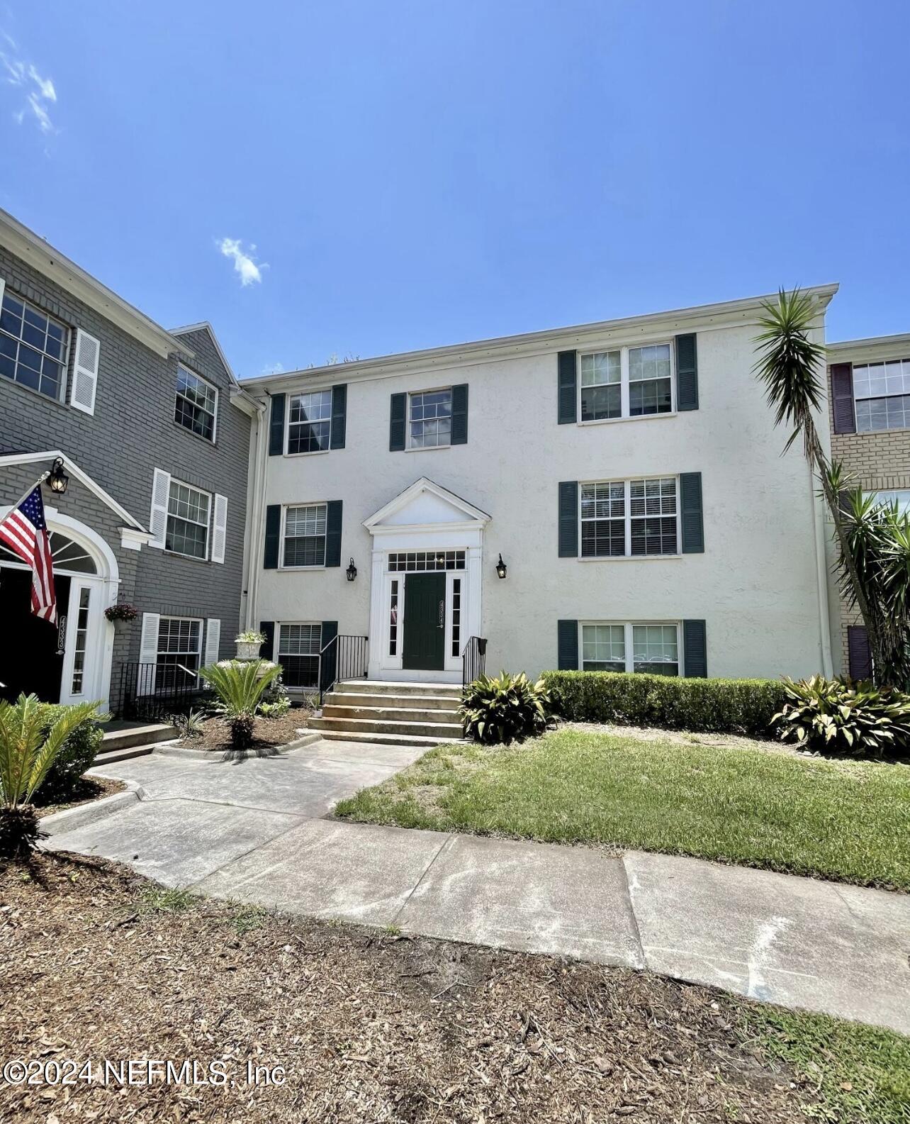 Jacksonville, FL home for sale located at 4334 PLAZA GATE Lane 301, Jacksonville, FL 32217