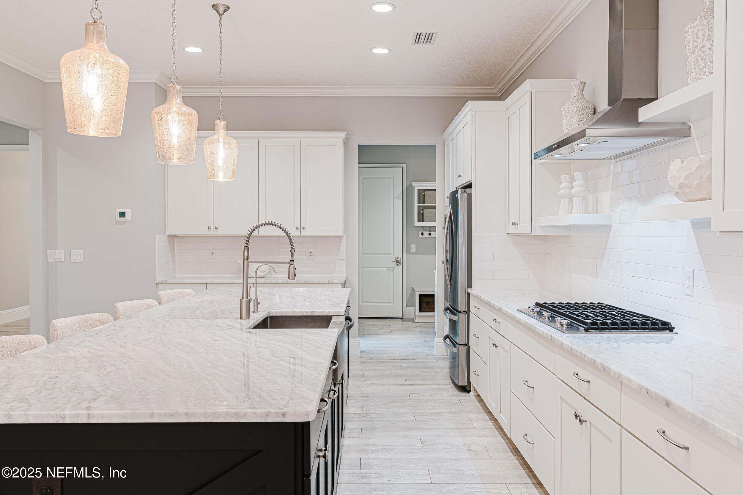 1351 WEAVER GLEN Road