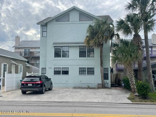 Jacksonville Beach, FL home for sale located at 1710 1st Street S, Jacksonville Beach, FL 32250