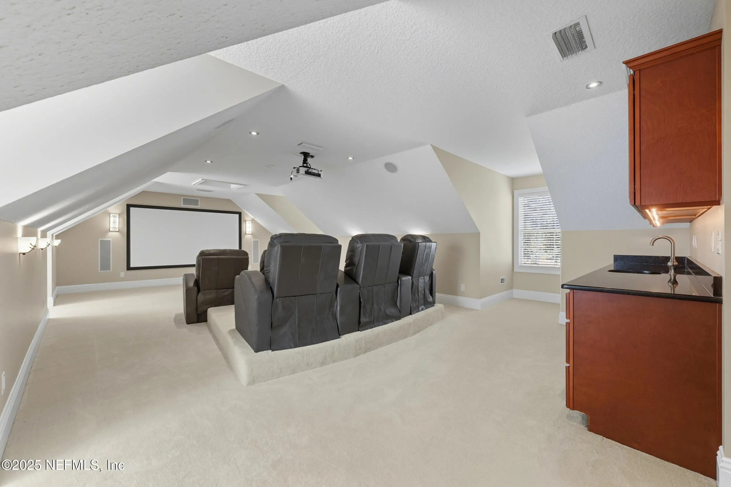 Jacksonville, Florida, 32223, United States, 6 Bedrooms Bedrooms, ,6 BathroomsBathrooms,Residential,Active,1953343