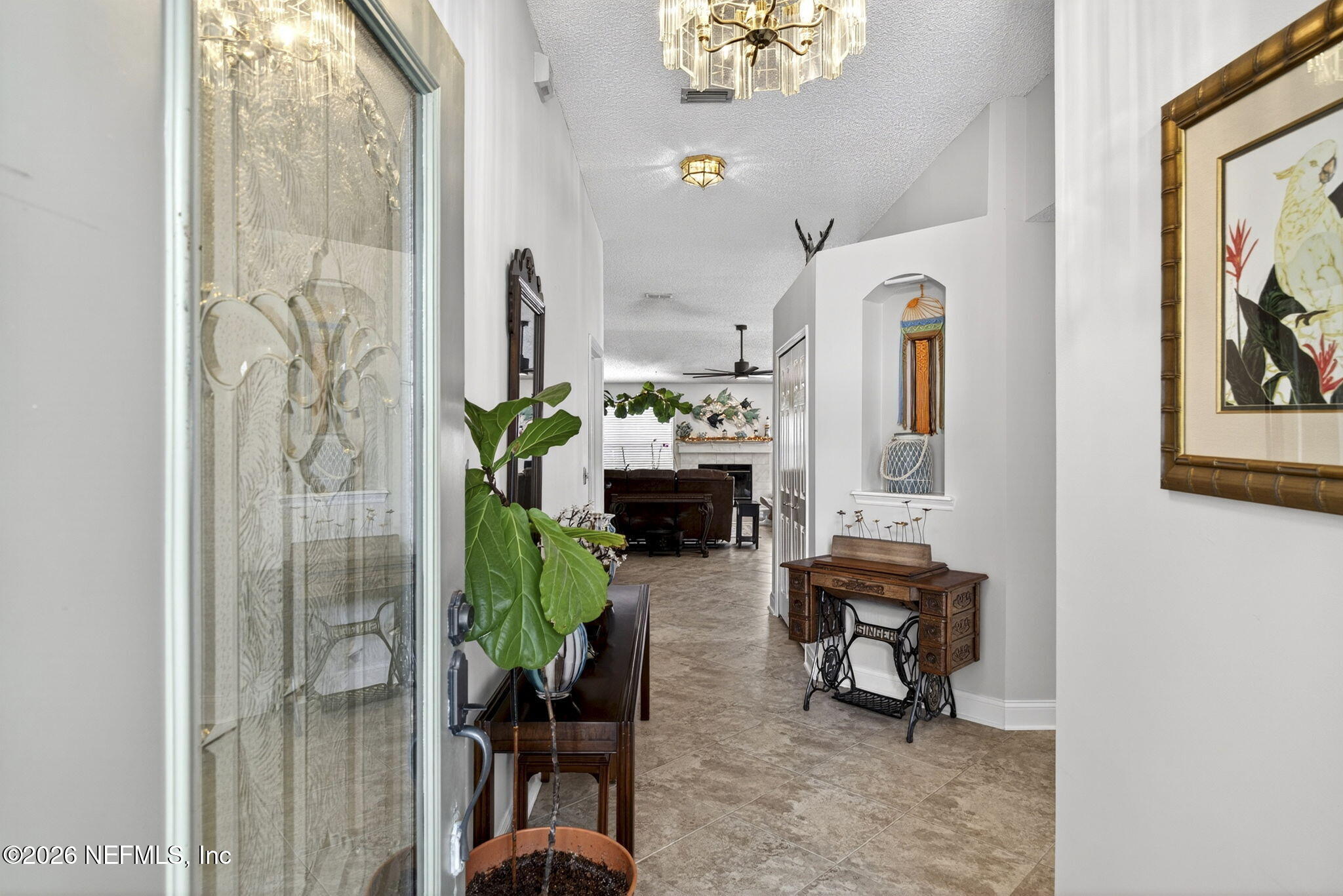 293 MAPLEWOOD Drive