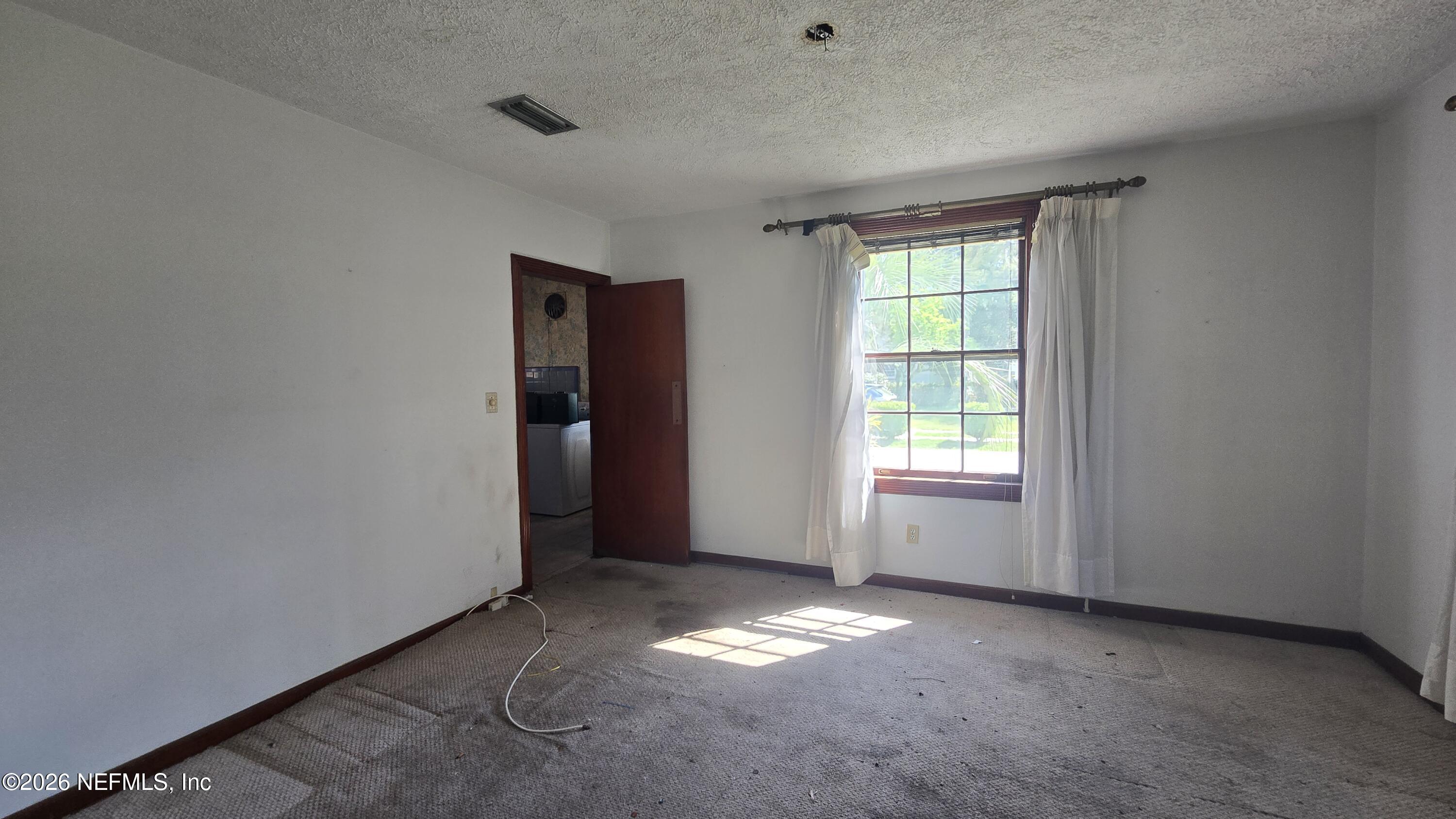 1319 HAMILTON Street