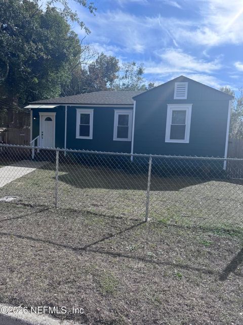 7307 CLINTON Street Jacksonville FL 32208