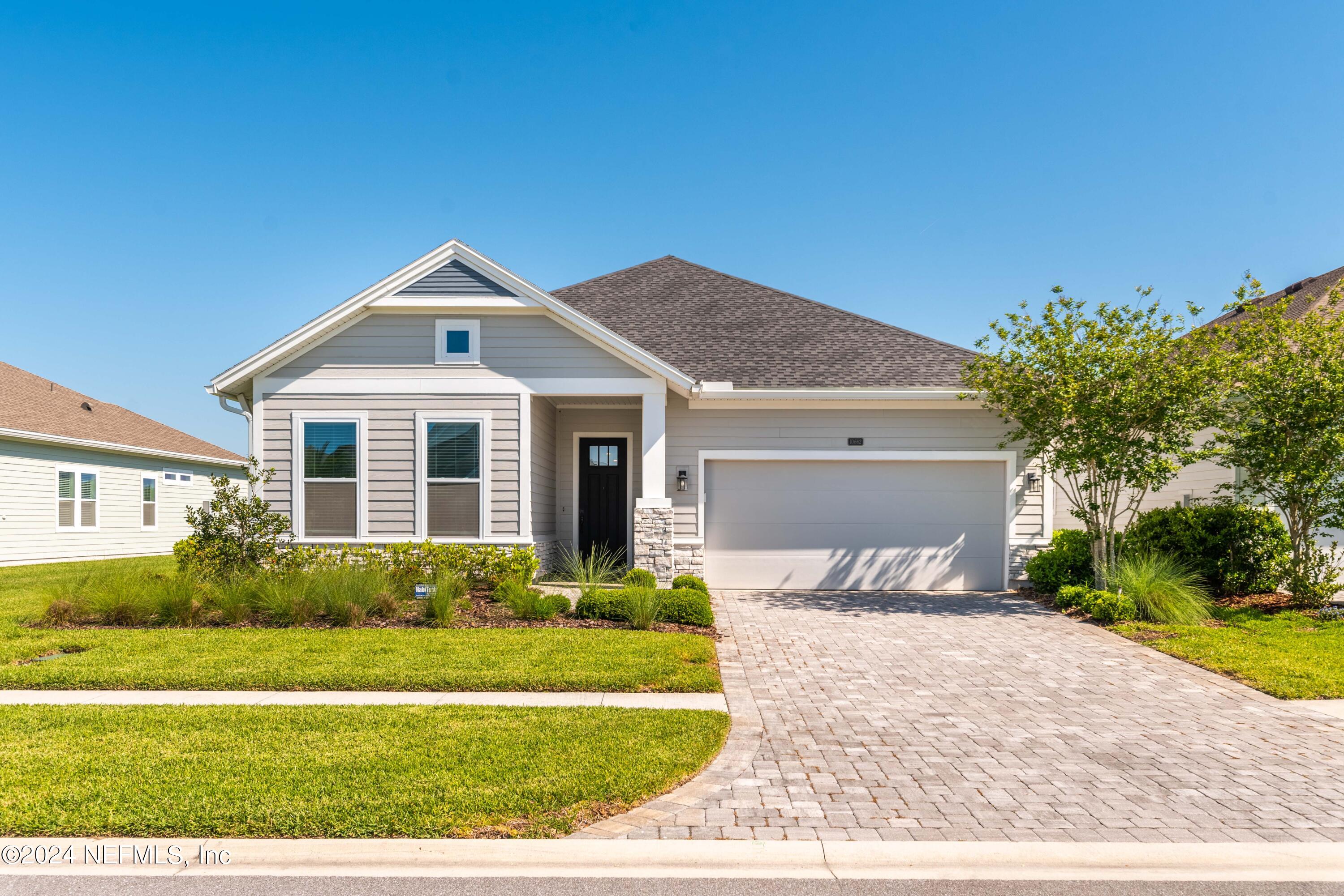 Jacksonville, FL home for sale located at 10682 Aventura Drive, Jacksonville, FL 32256