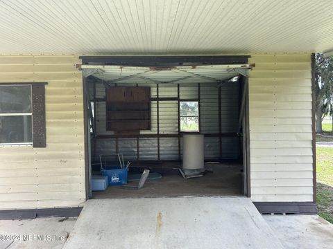 A home in East Palatka