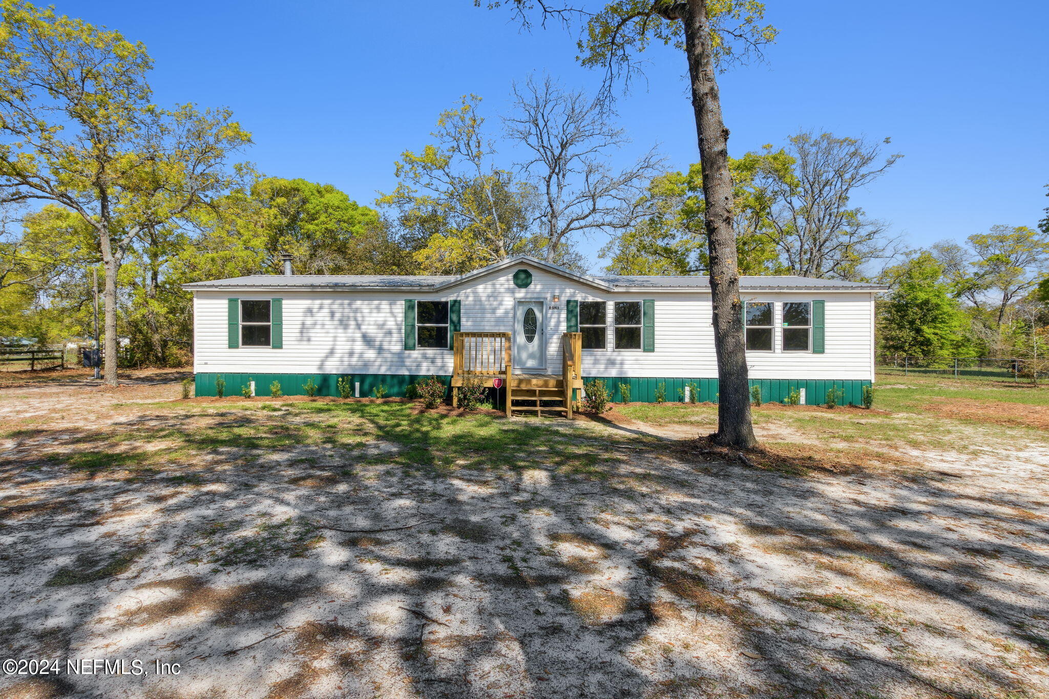 Yulee, FL home for sale located at 85143 THERESA Road, Yulee, FL 32097