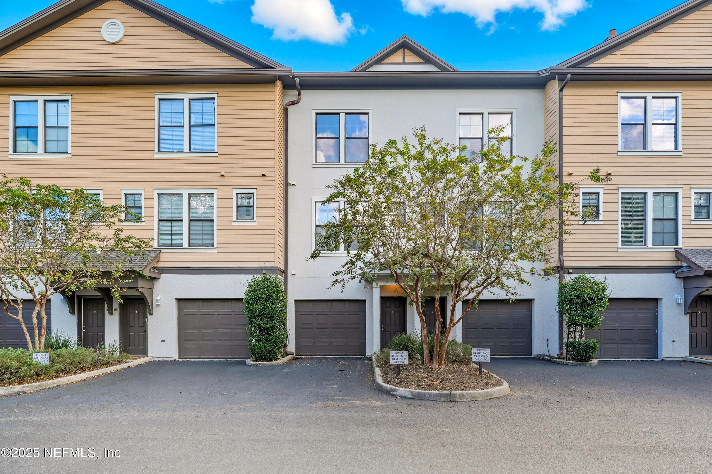 9823 TAPESTRY PARK Circle 507