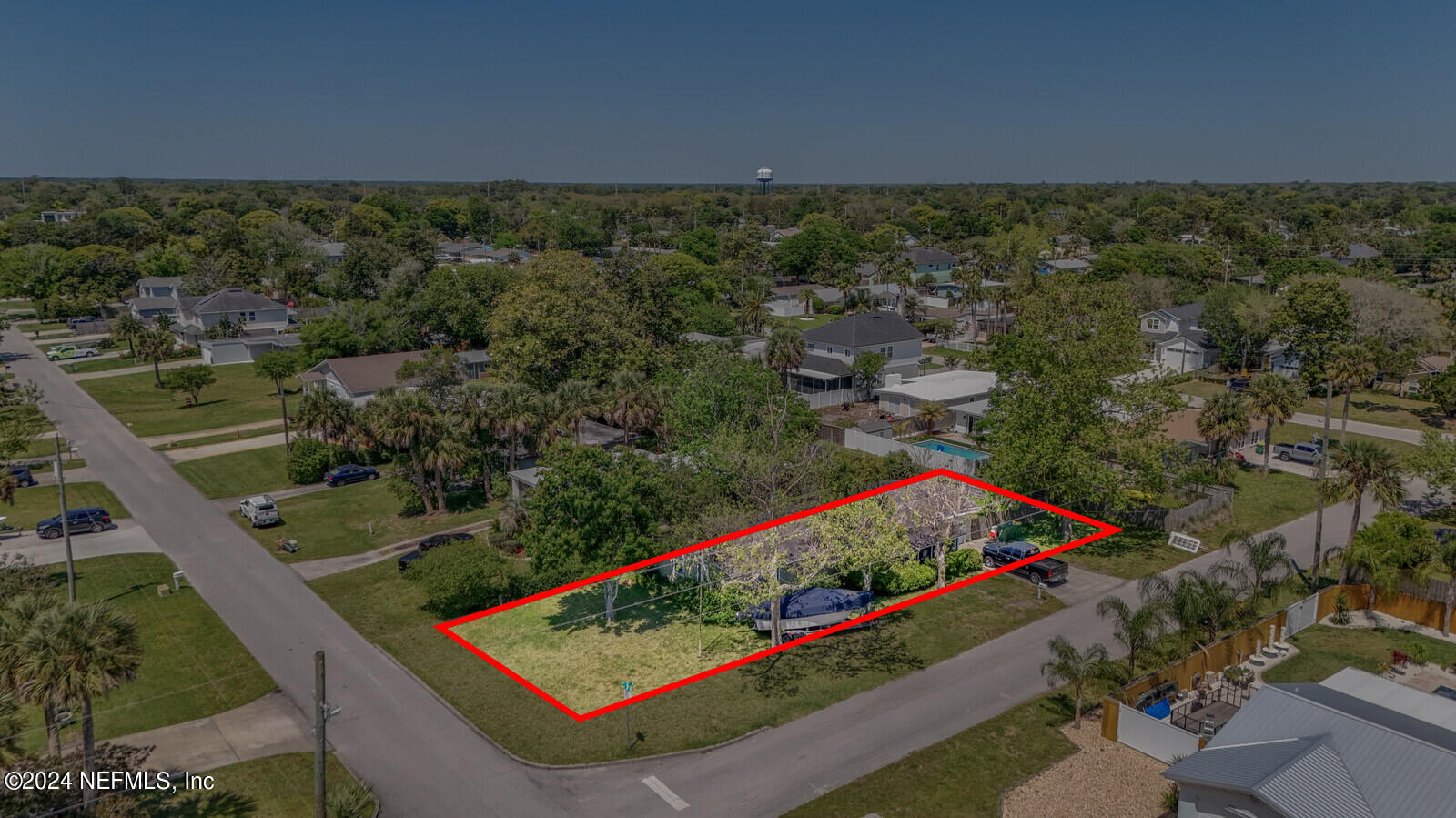 Jacksonville Beach, FL home for sale located at 700 7th Street N, Jacksonville Beach, FL 32250