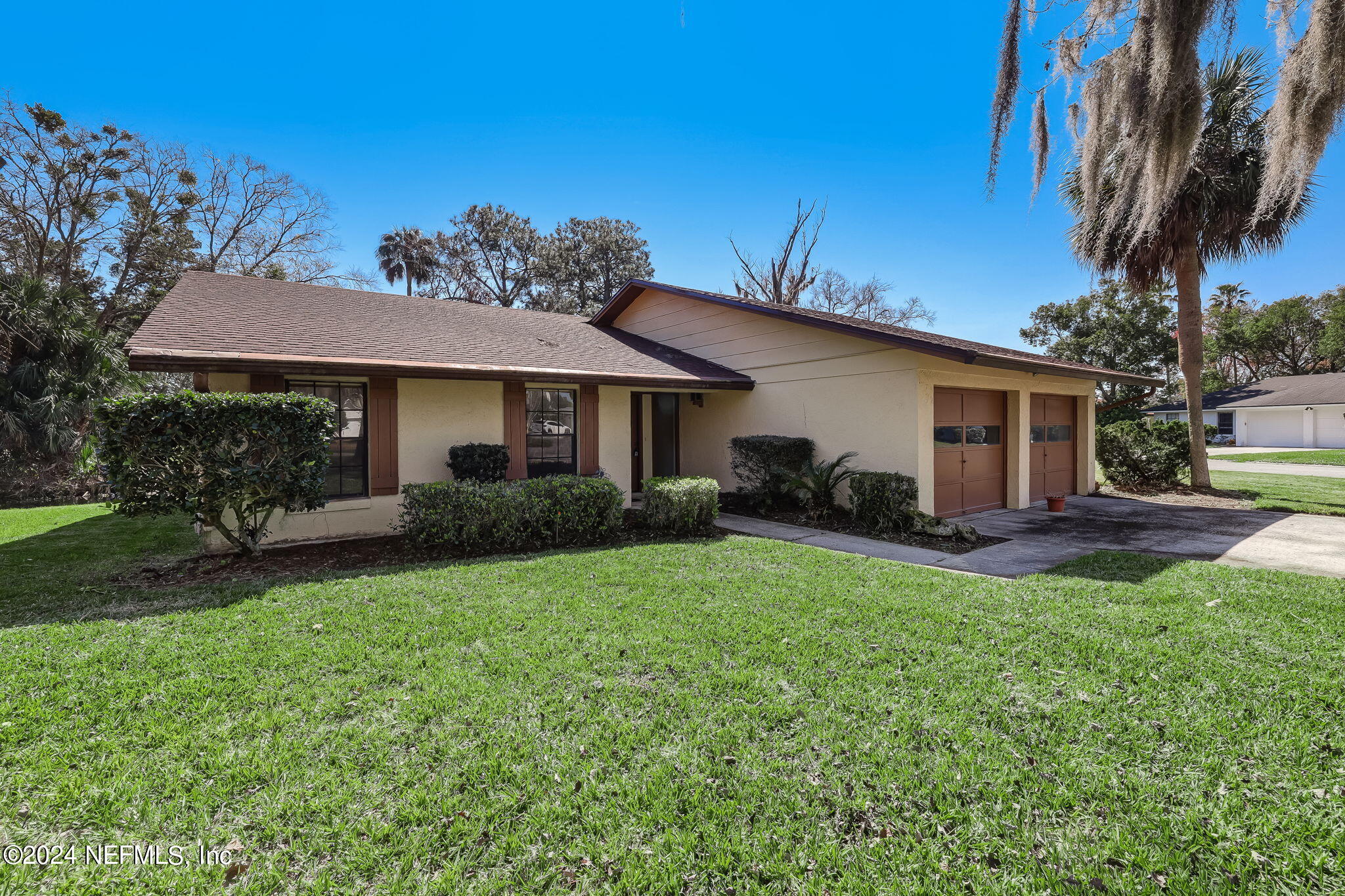 Ponte Vedra Beach, FL home for sale located at 621 MIRAMAR Lane, Ponte Vedra Beach, FL 32082