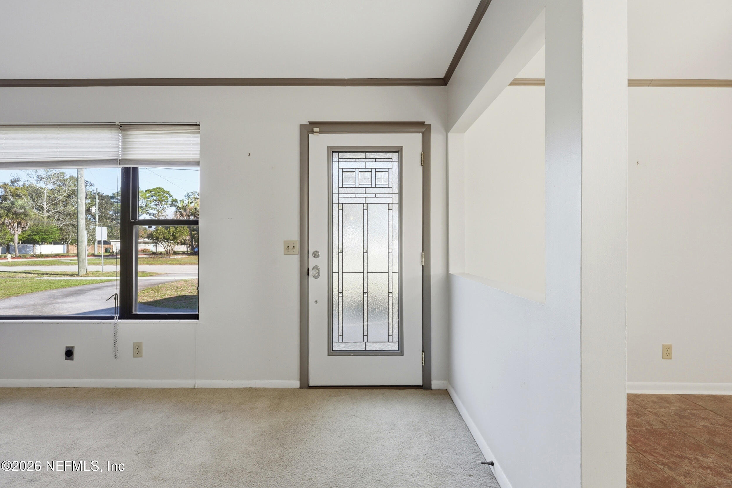 11712 SURFWOOD Avenue