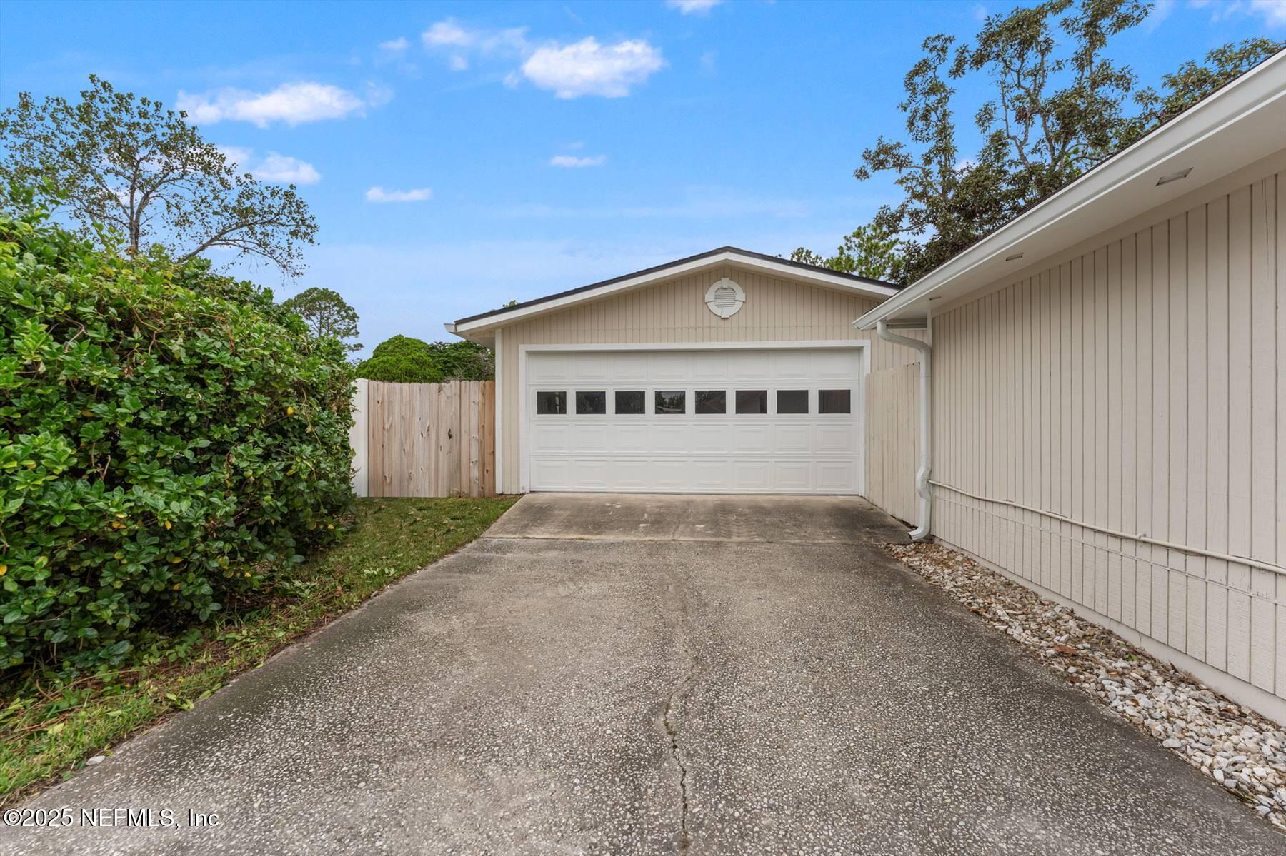 10850 MANDARIN STATION Drive W