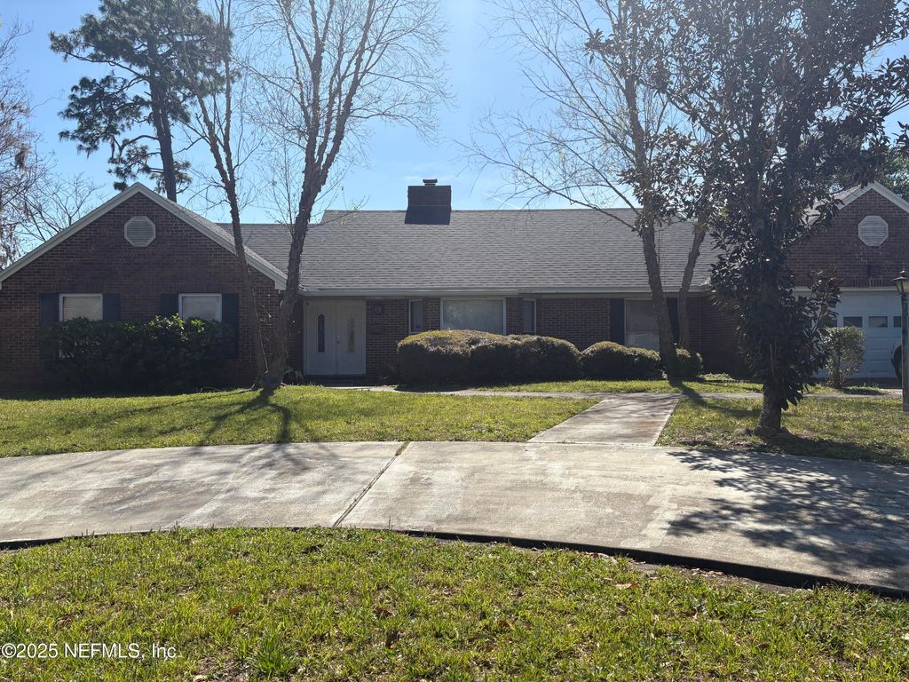 listing image 0