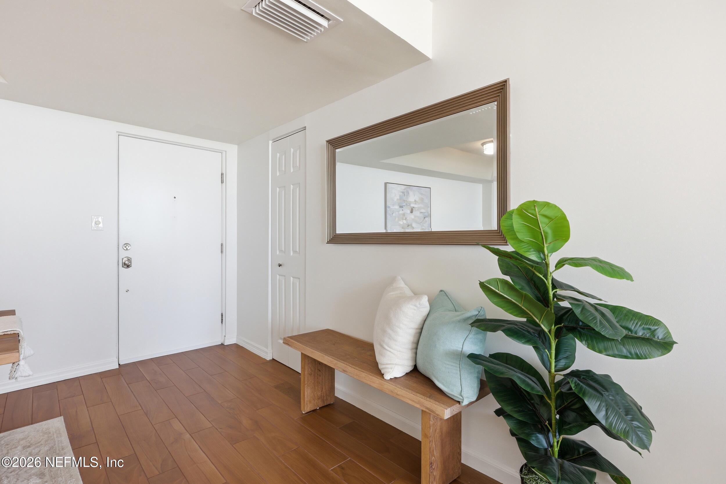 1601 OCEAN Drive 408