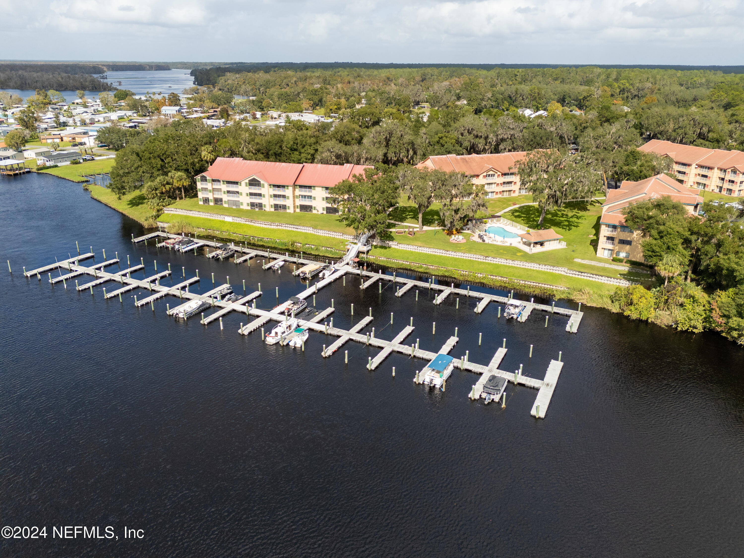 99 BROAD RIVER Place 3205