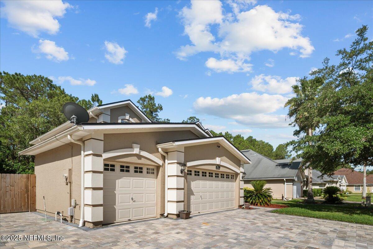 8719 DERRY Drive