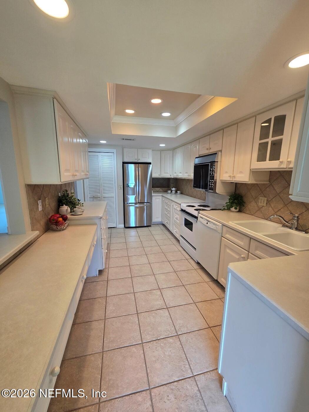 10014 LEISURE Lane N 42