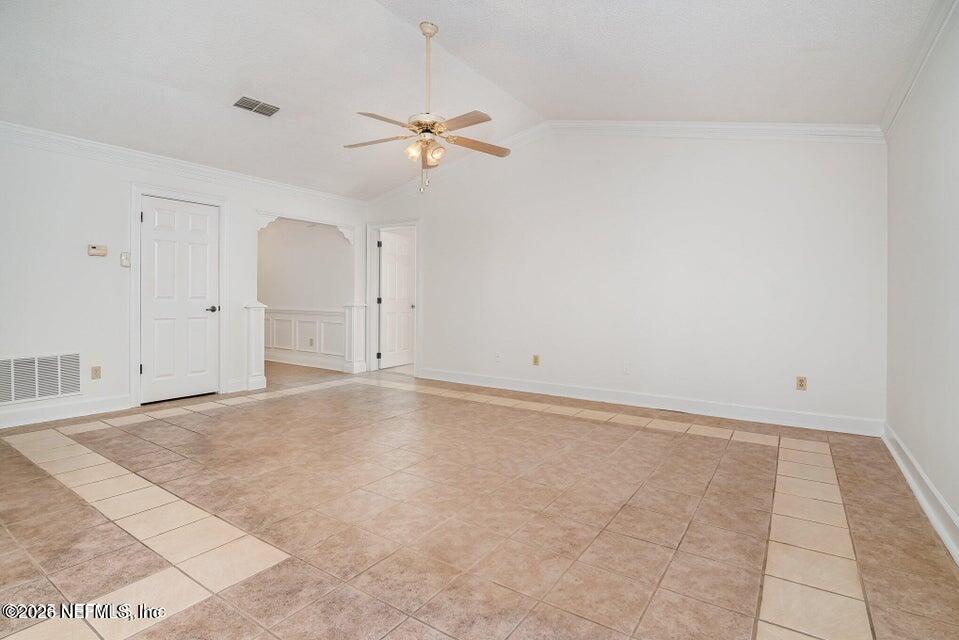 790 HICKORY HILL Drive