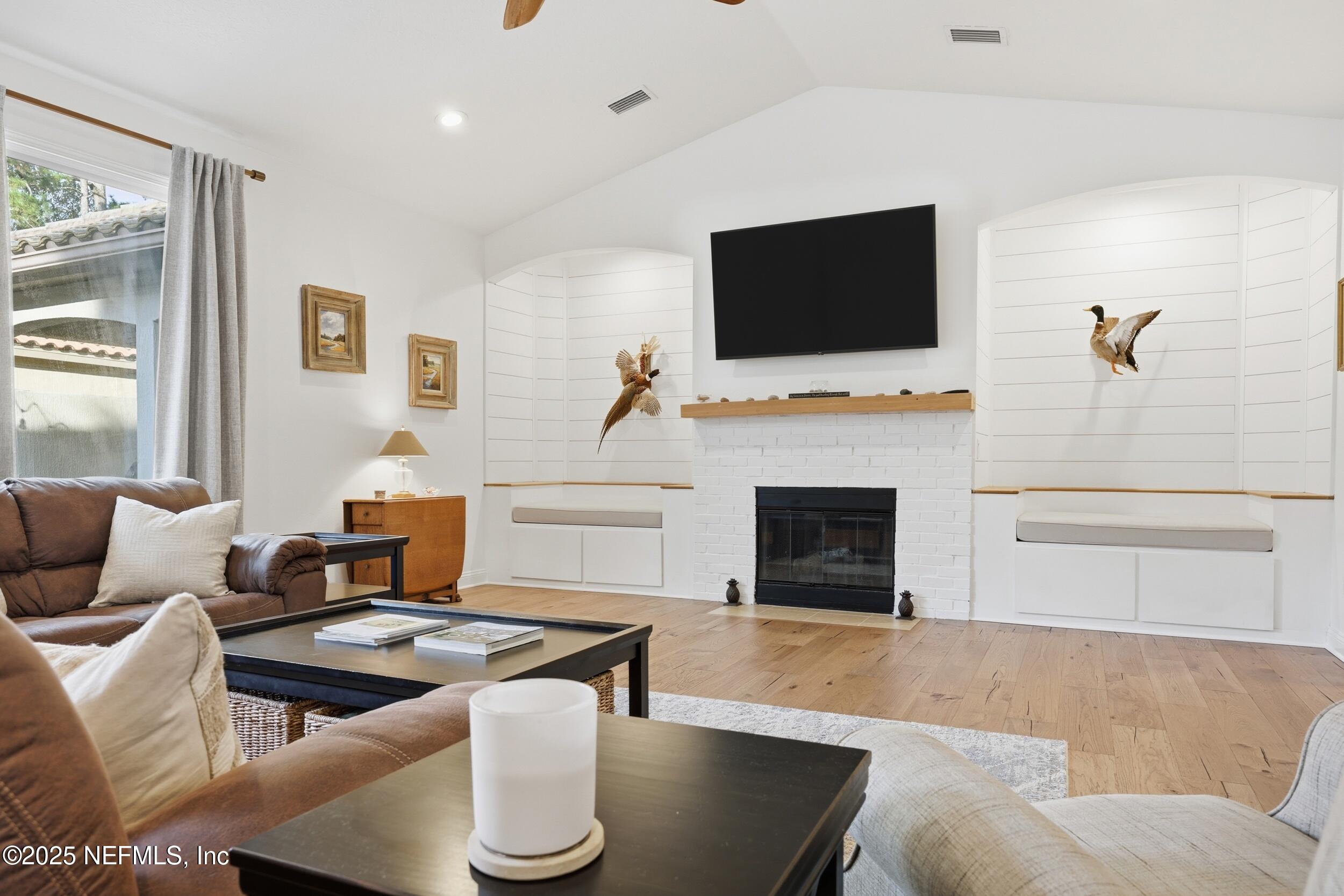 3787 VALVERDE Circle