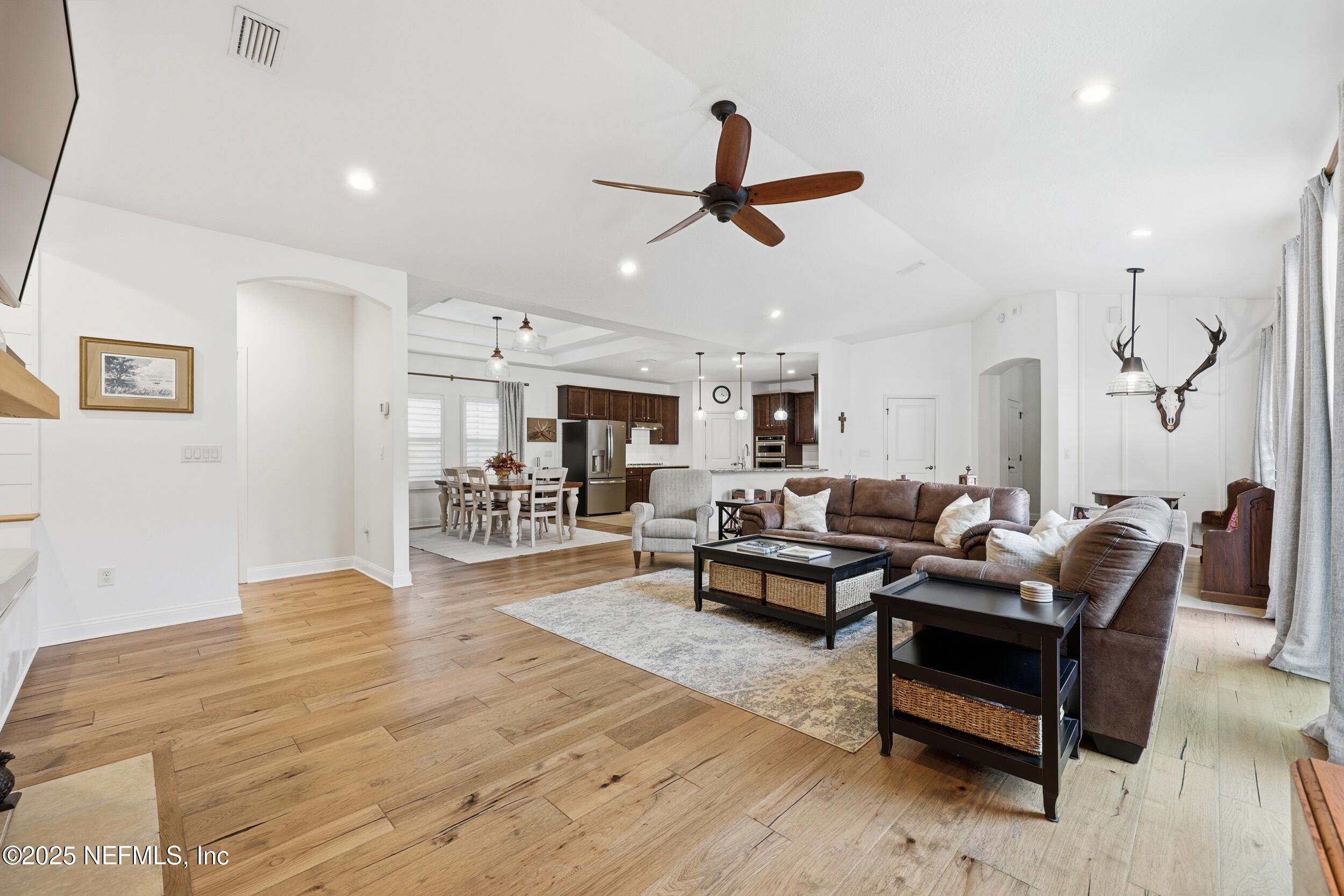 3787 VALVERDE Circle