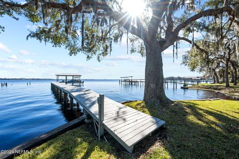 A home in Palatka