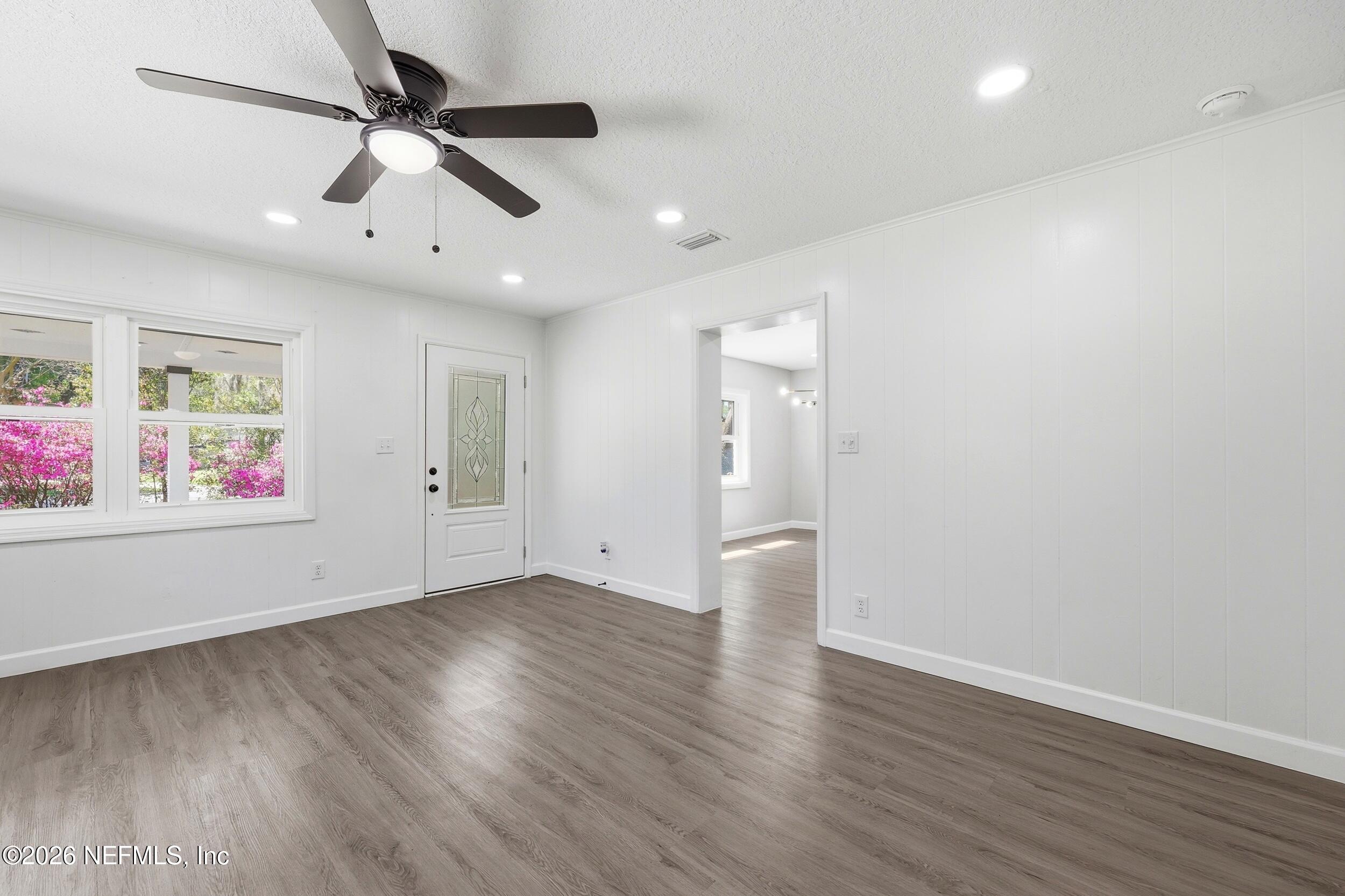 3675 NICHOLAS Circle S