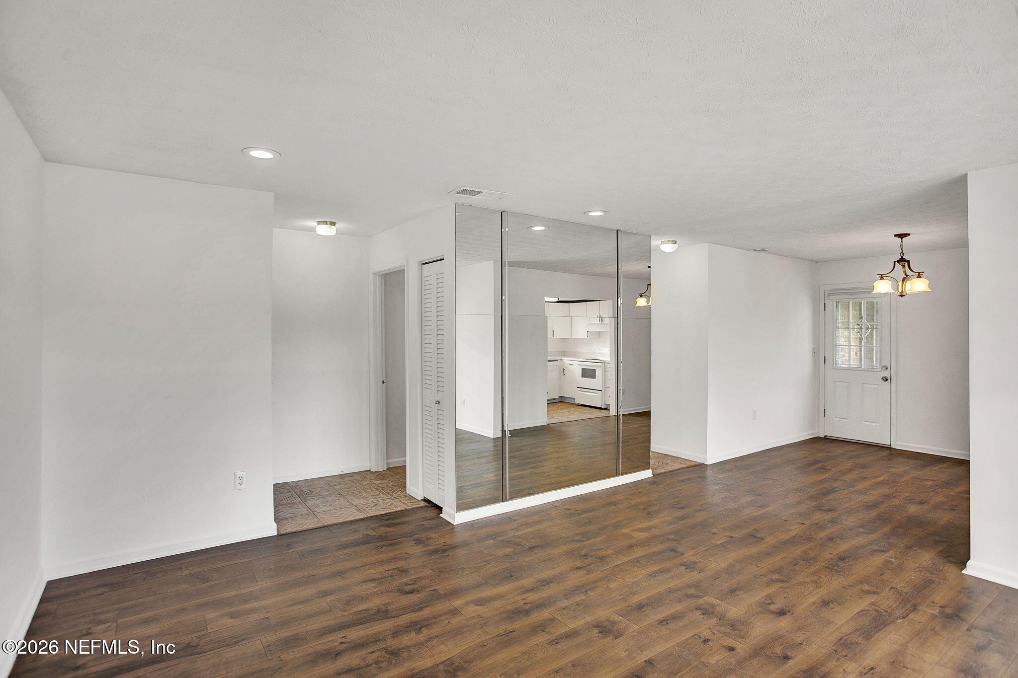 5201 ATLANTIC Boulevard 2