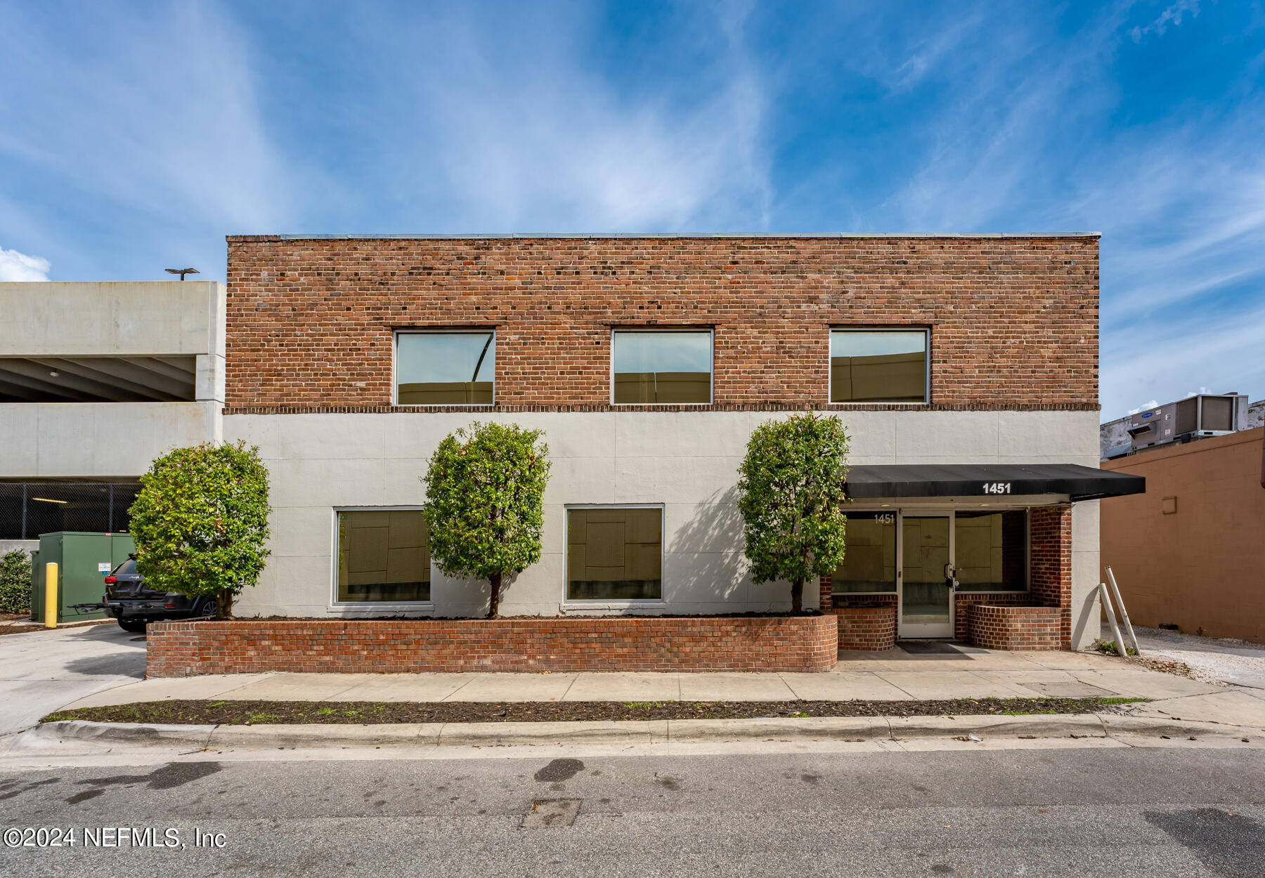 1451 LOUISA Street