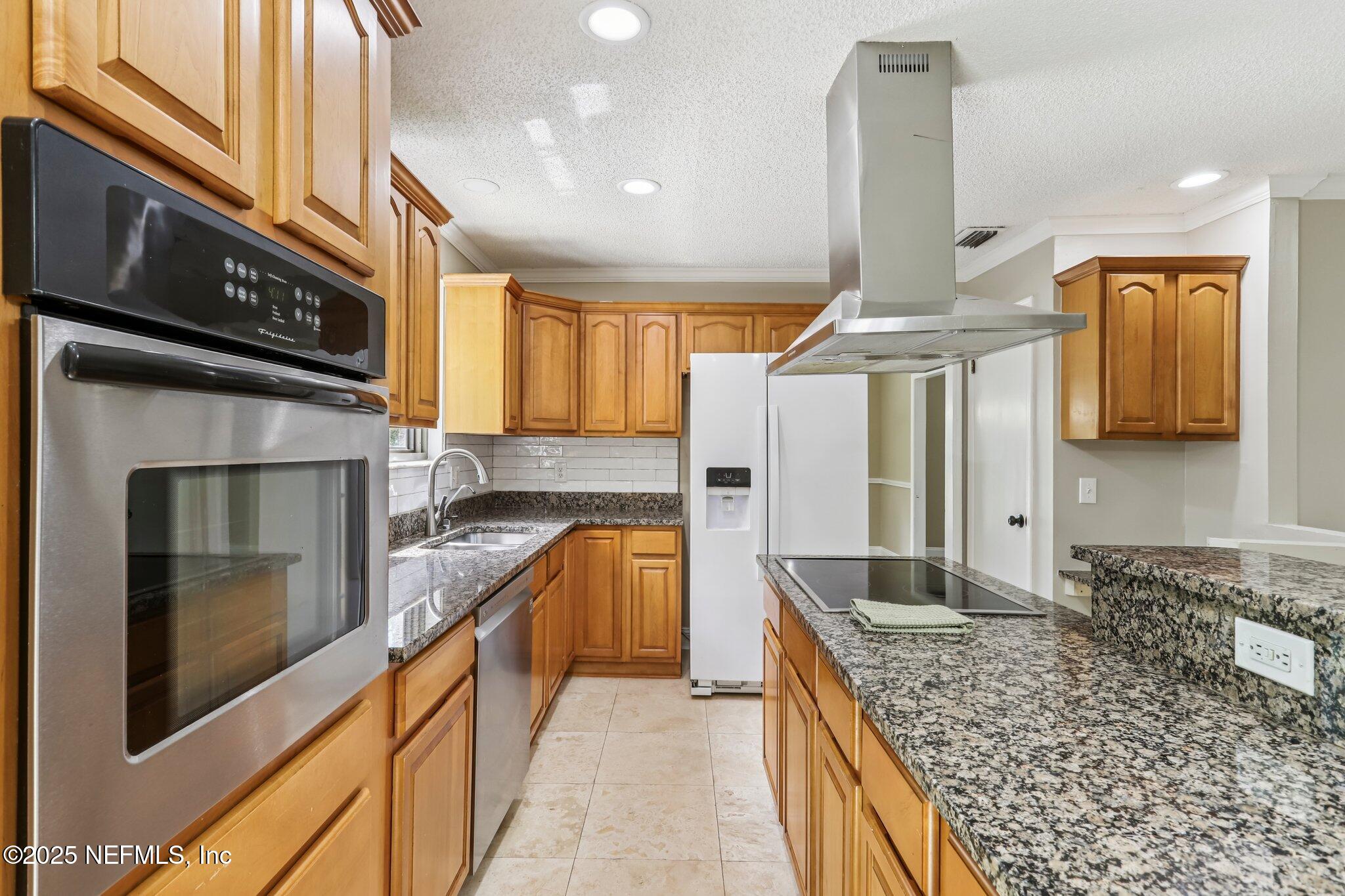 10813 CHEATHAM Trail