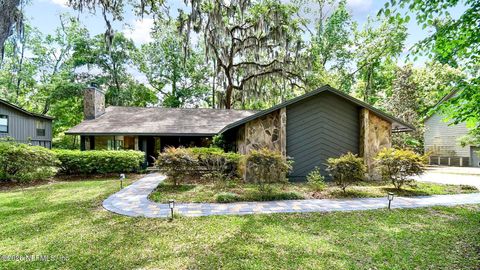 Photo of 2946 OLD ORCHARD RD, Jacksonville, FL 32257 (MLS # 2144244)