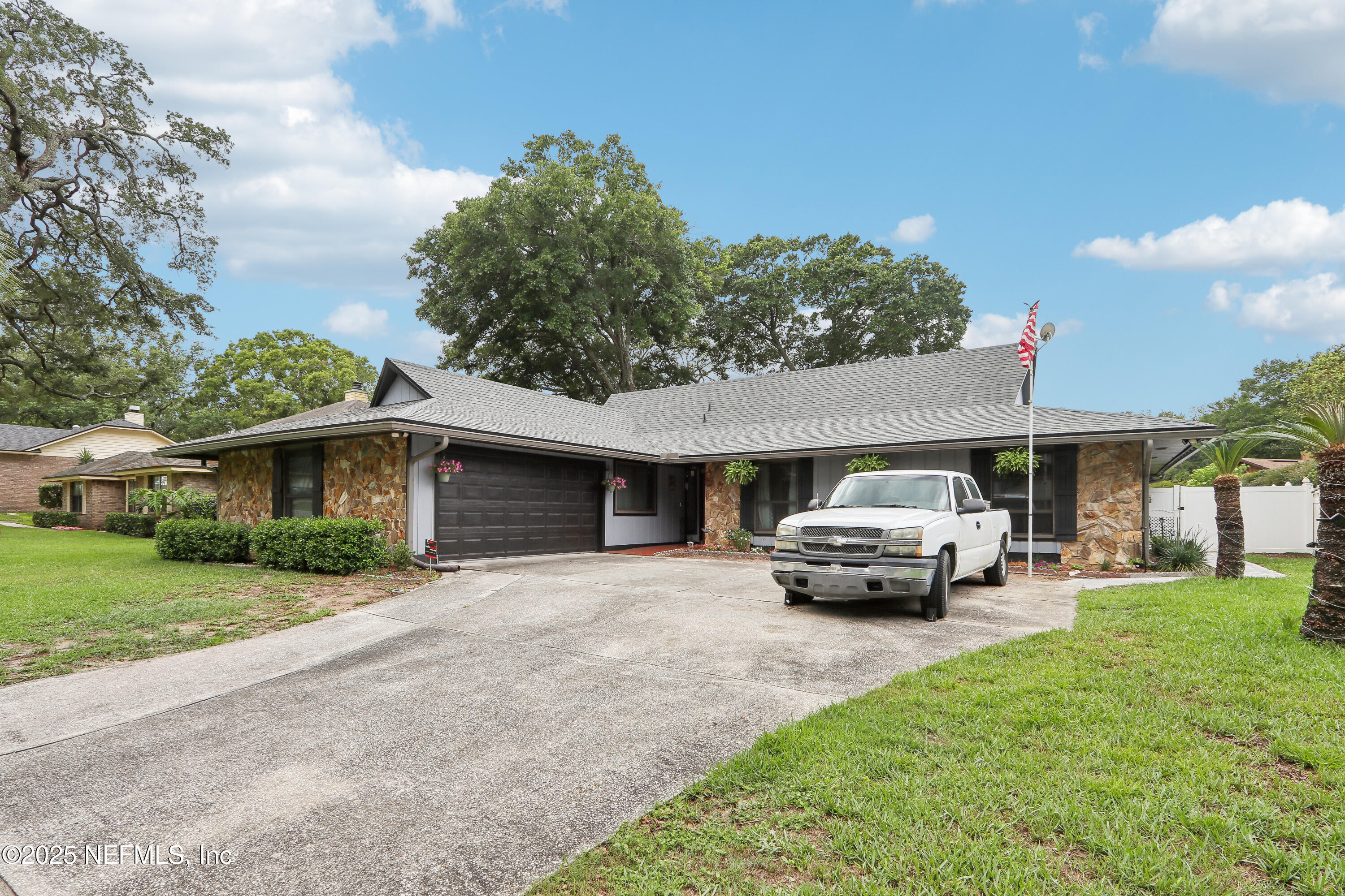 2150 BROAD WATER Drive