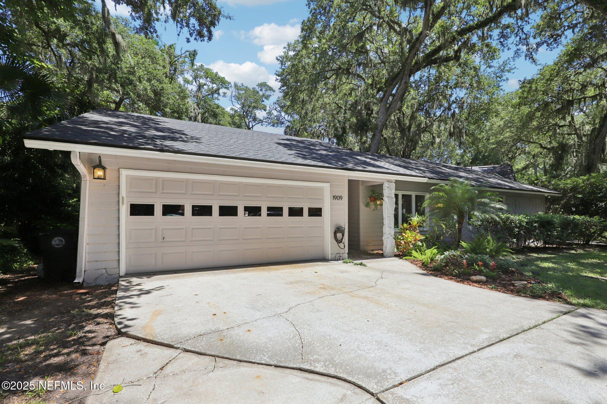1909 SELVA MARINA Drive