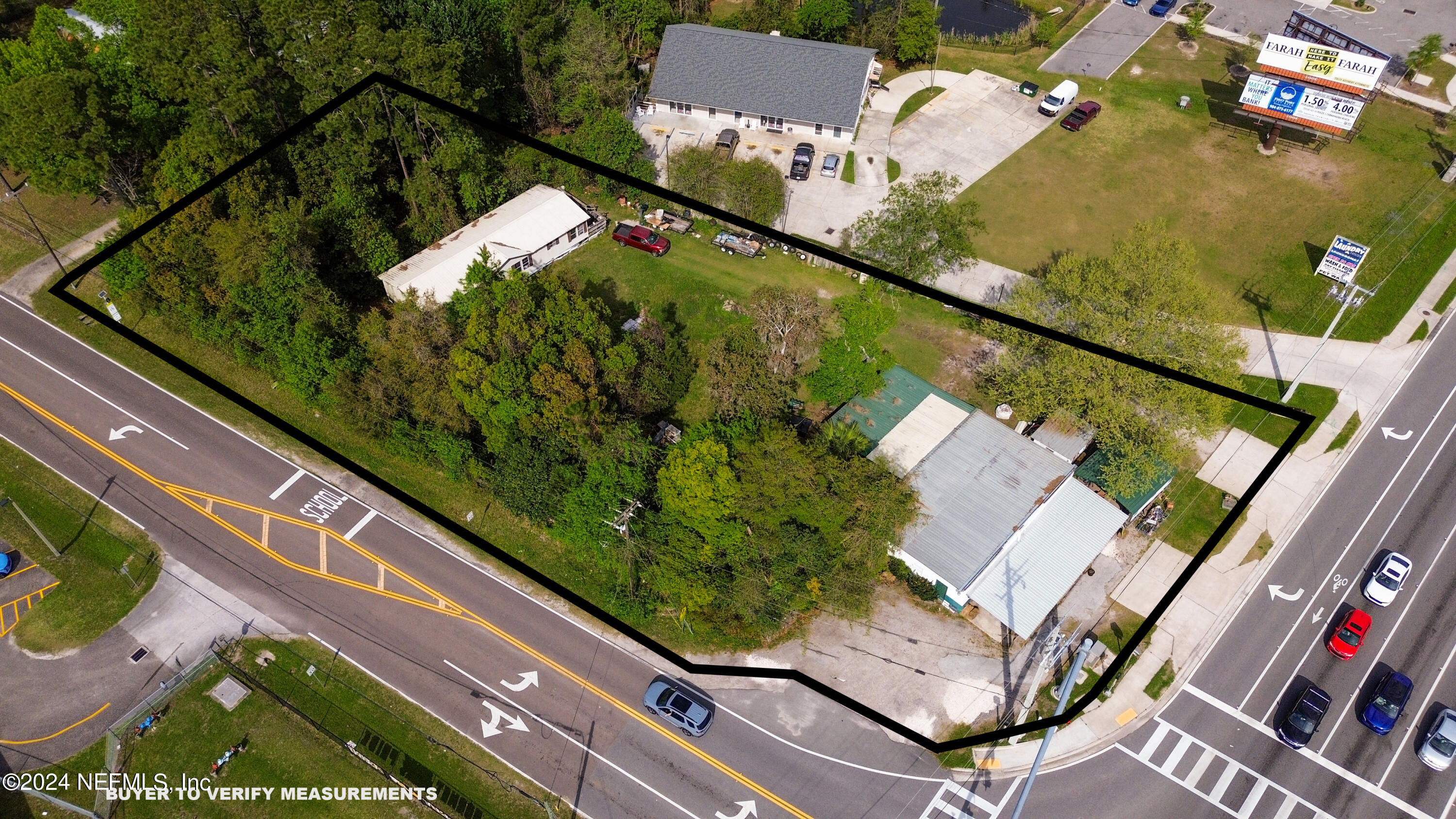Yulee, FL home for sale located at 463359 State Road 200, Yulee, FL 32097