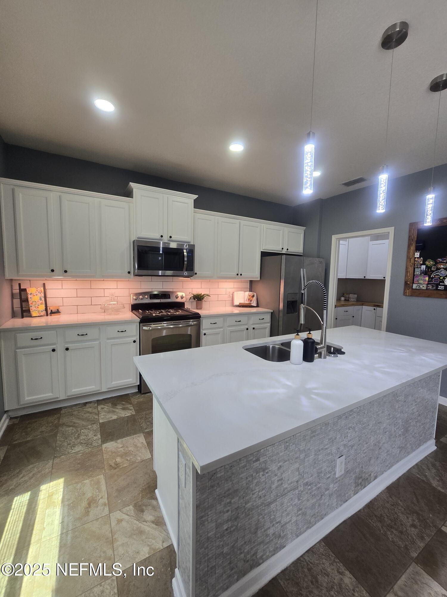 6854 LANGFORD Street