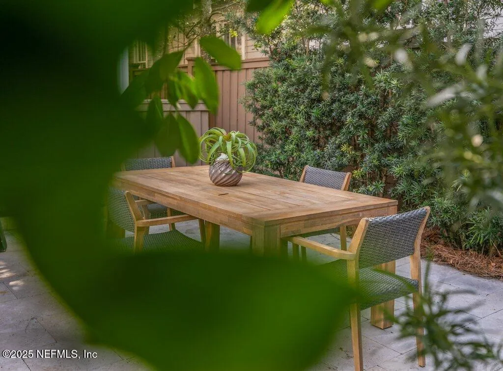 Jacksonville, Florida 32205, United States, 4 Bedrooms Bedrooms, ,3 BathroomsBathrooms,Residential,Pending,12734