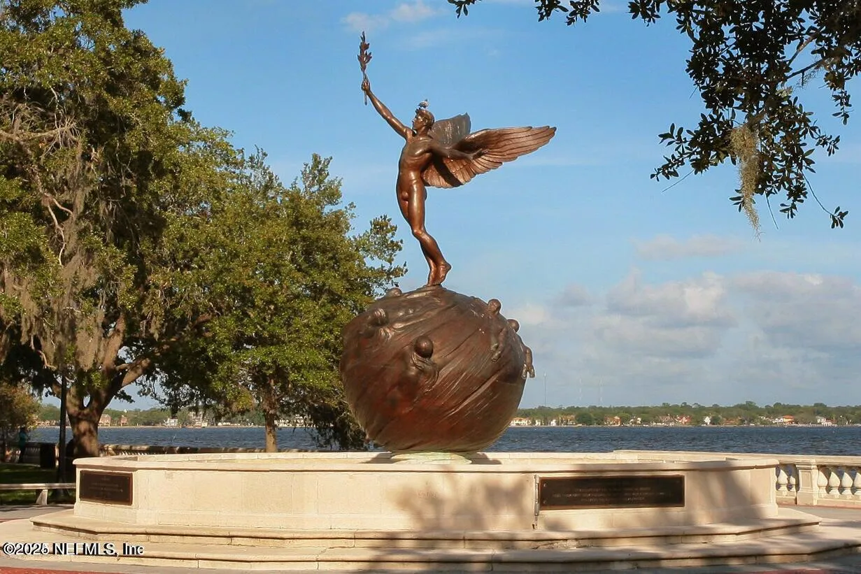 Jacksonville, Florida 32205, United States, 4 Bedrooms Bedrooms, ,3 BathroomsBathrooms,Residential,Pending,12734