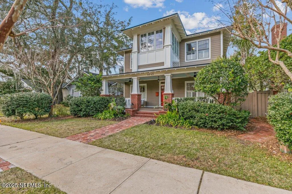 Jacksonville, Florida 32205, United States, 4 Bedrooms Bedrooms, ,3 BathroomsBathrooms,Residential,Pending,12734