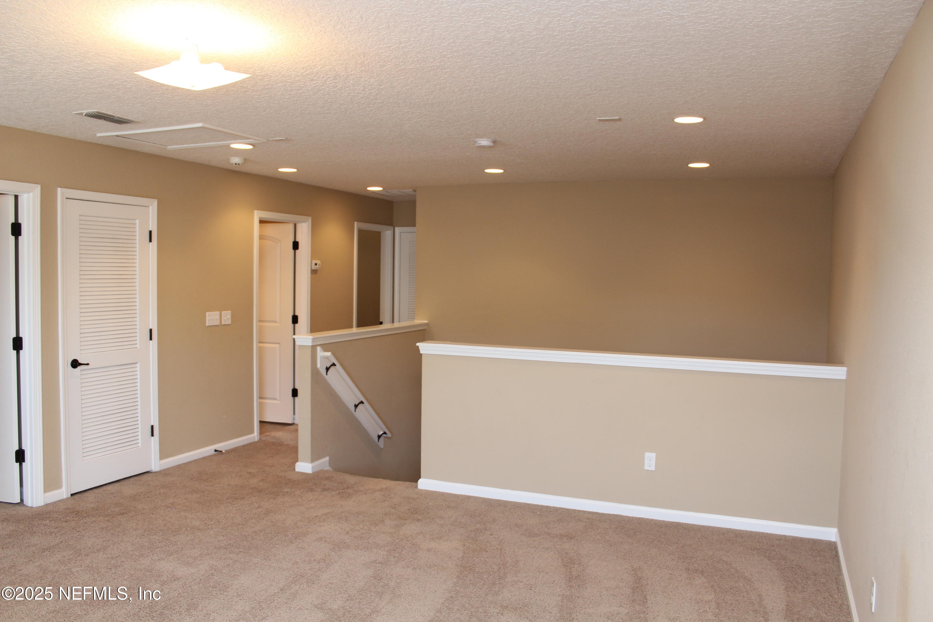 564 ARBORWOOD Drive