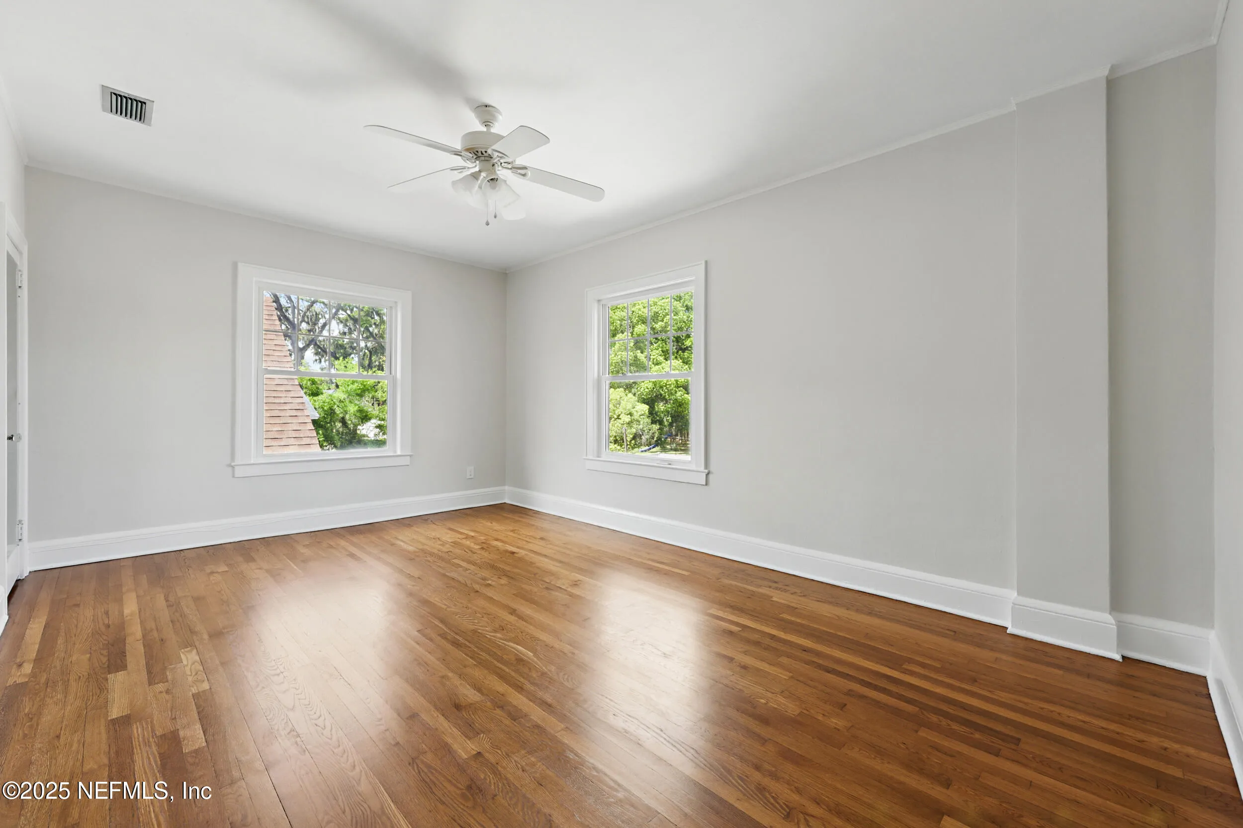 Jacksonville, Florida 32207, United States, 5 Bedrooms Bedrooms, ,5 BathroomsBathrooms,Residential,Active,97421