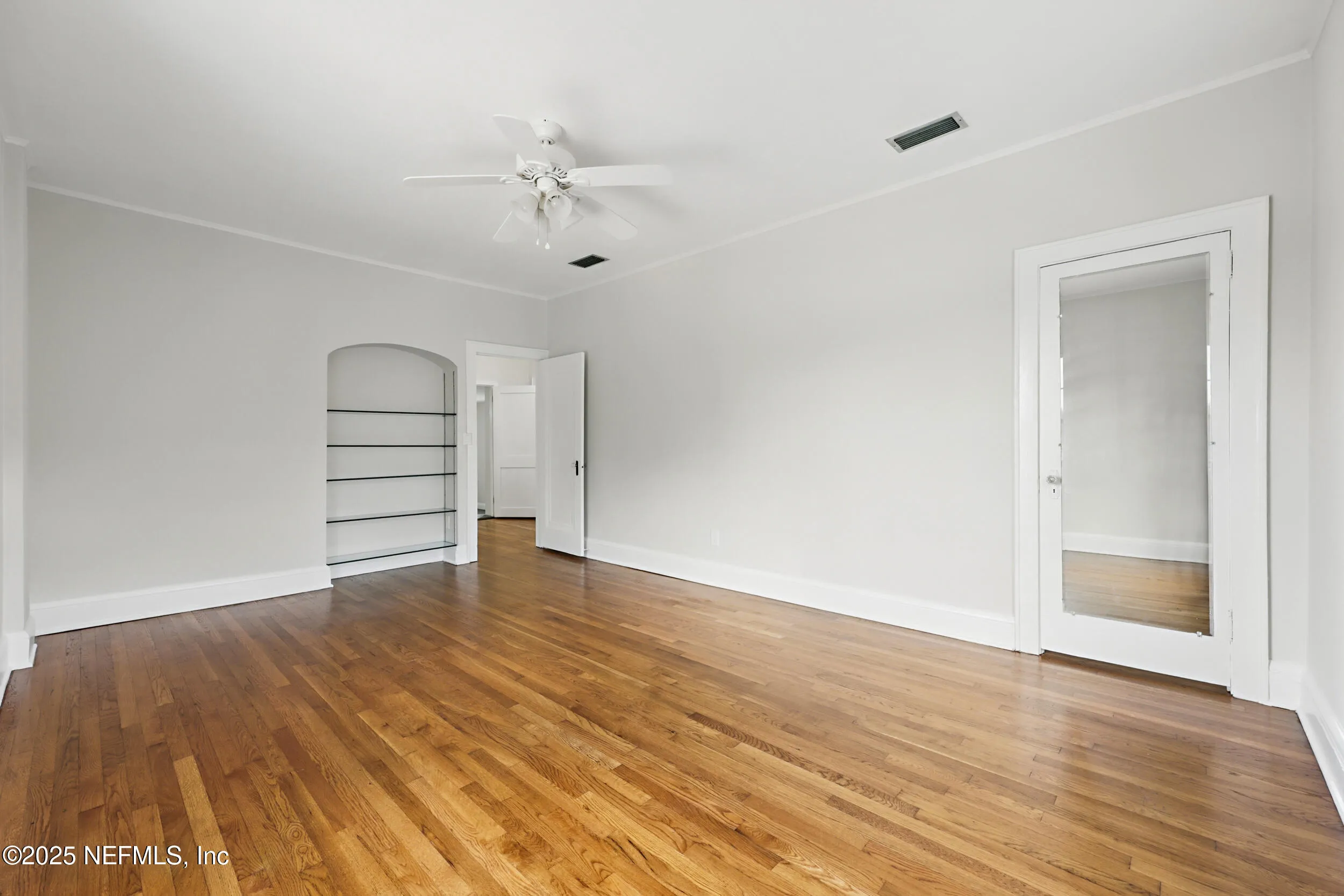 Jacksonville, Florida 32207, United States, 5 Bedrooms Bedrooms, ,5 BathroomsBathrooms,Residential,Active,97421