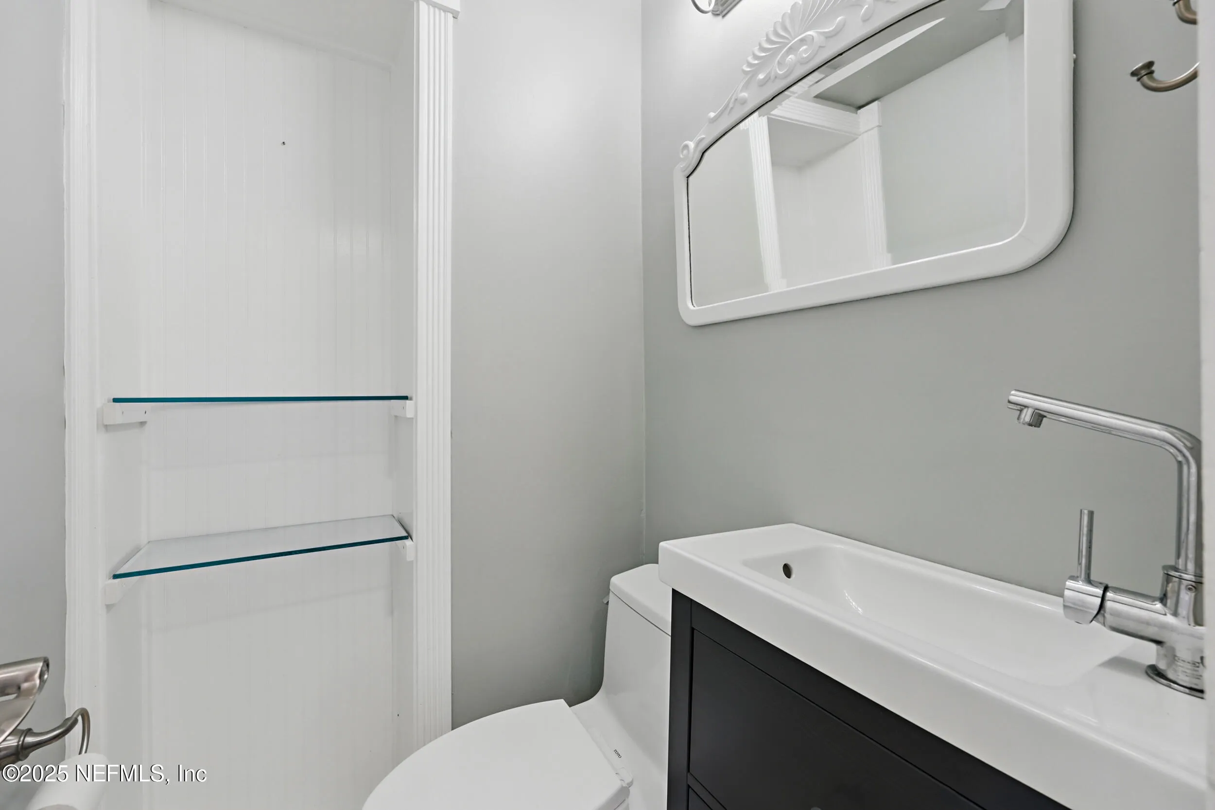 Jacksonville, Florida 32207, United States, 5 Bedrooms Bedrooms, ,5 BathroomsBathrooms,Residential,Active,97421