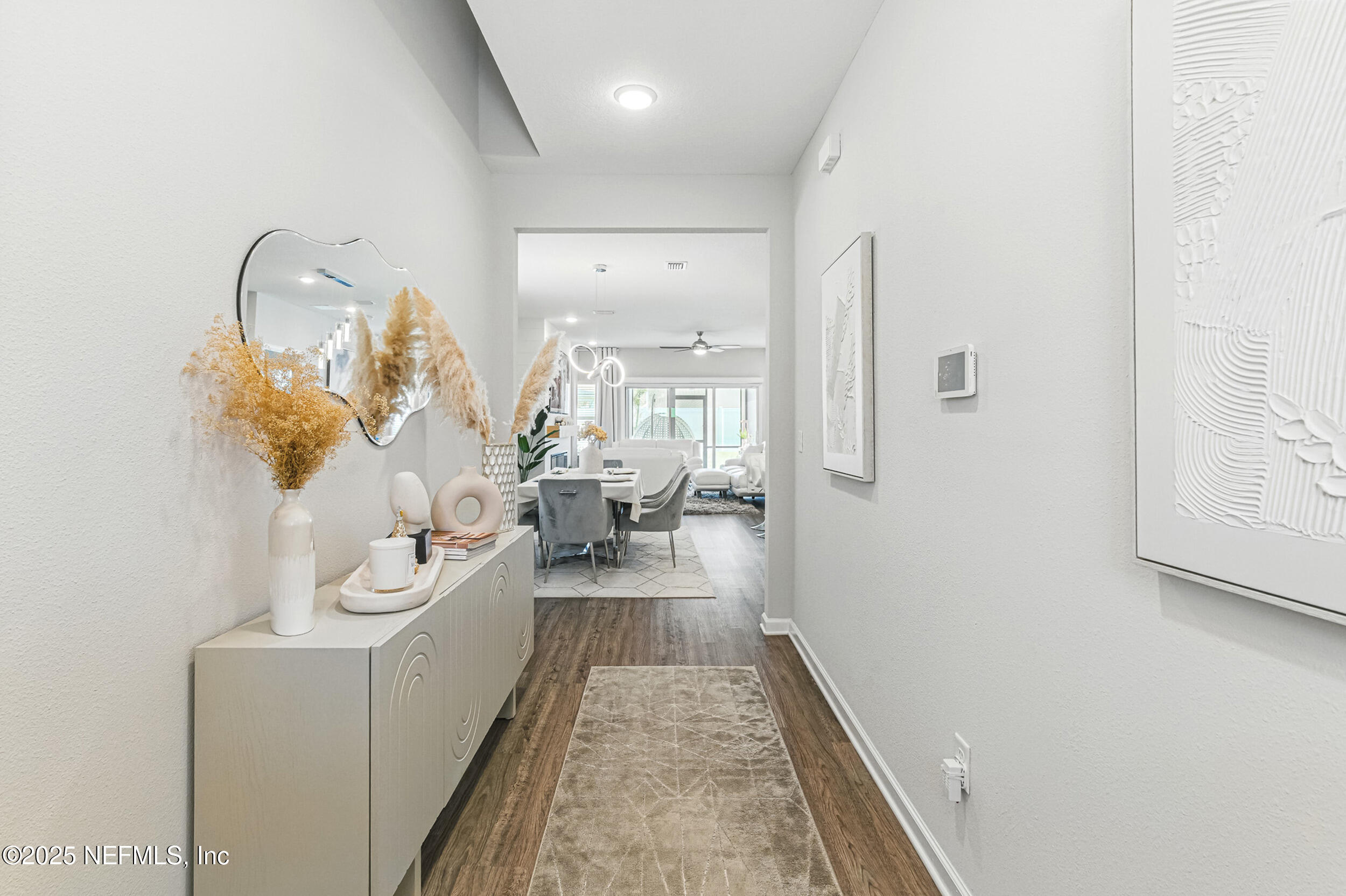 437 NARROWLEAF Drive