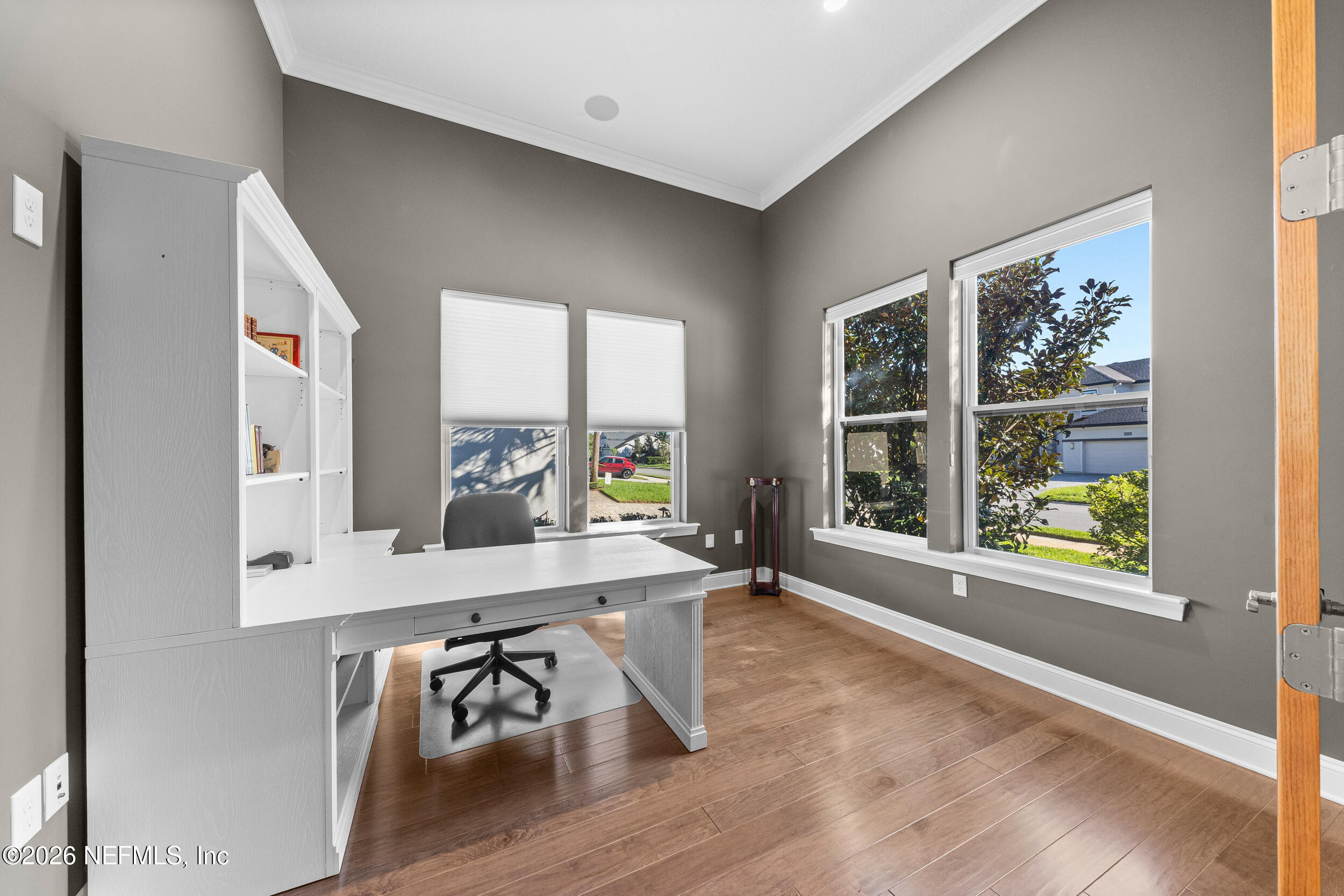 10318 SILVERBROOK Trail