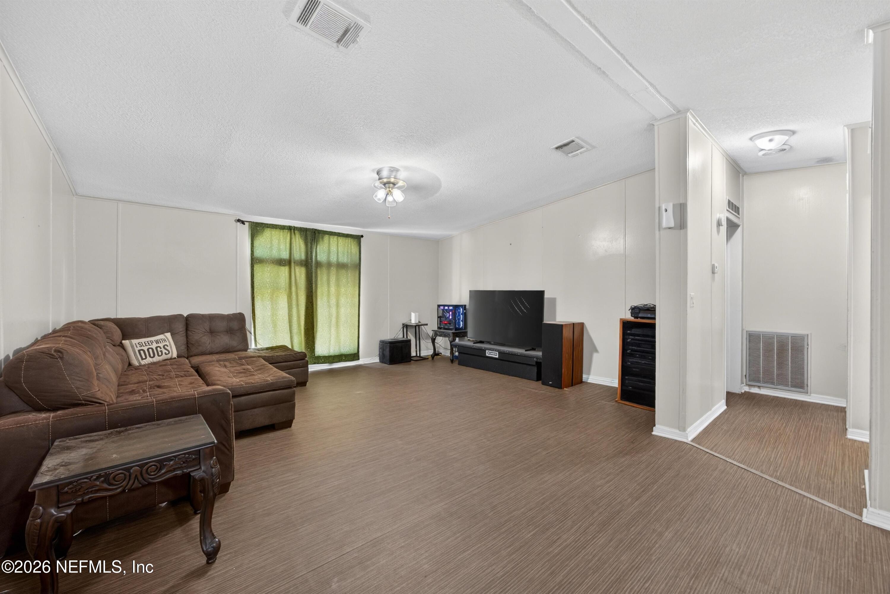 3423 NW 183RD Street