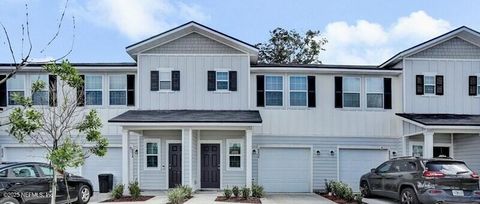 6035 CAROLINES Court Jacksonville FL 32277