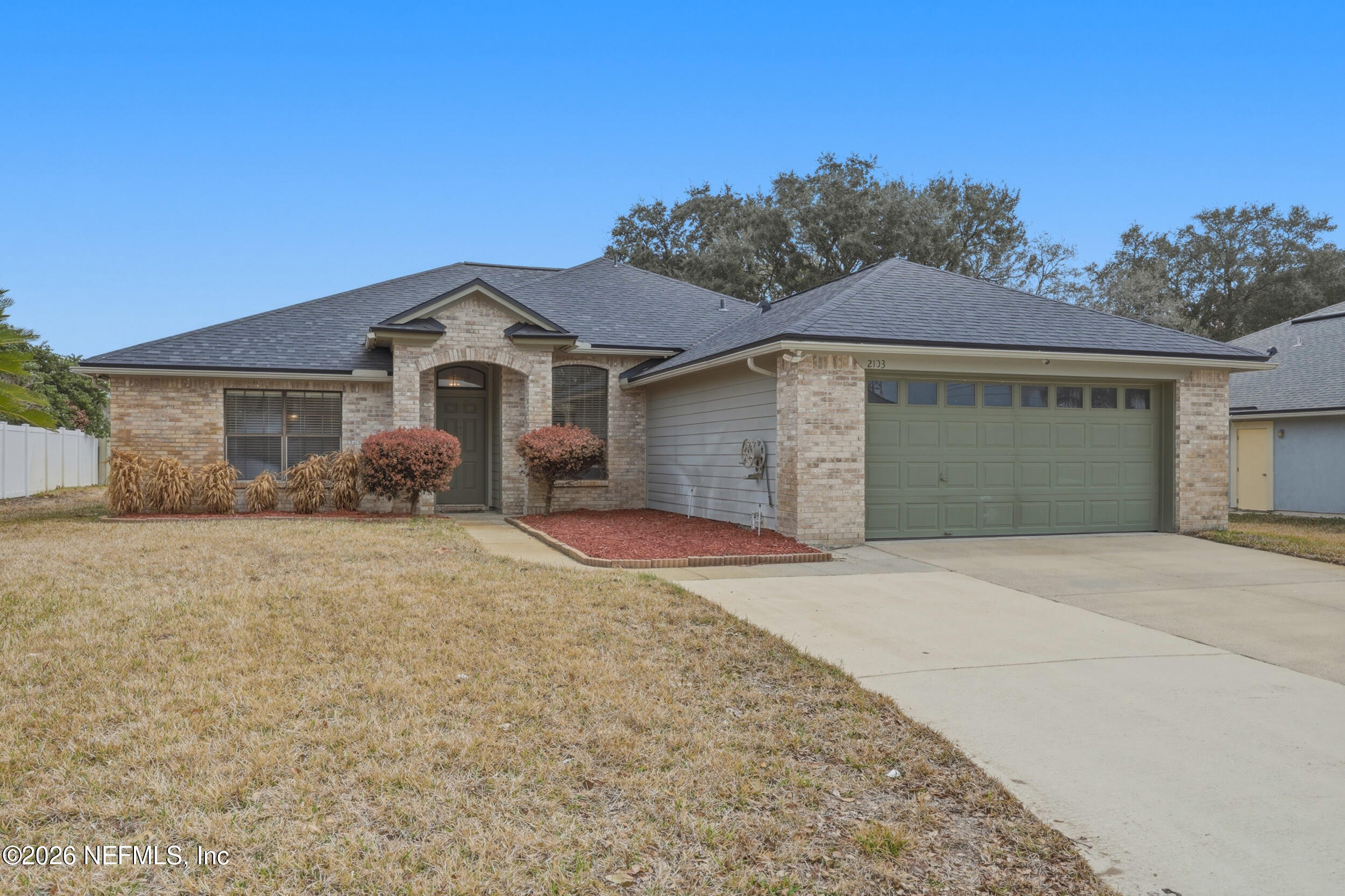 2103 FOREST GATE Drive W