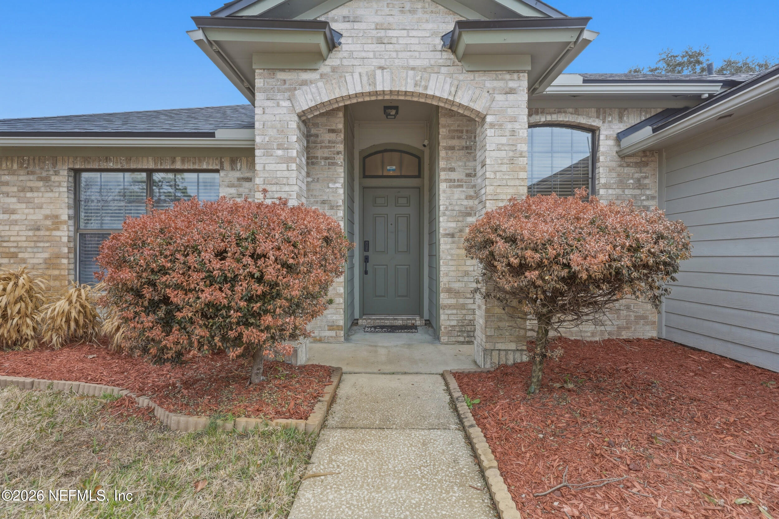 2103 FOREST GATE Drive W