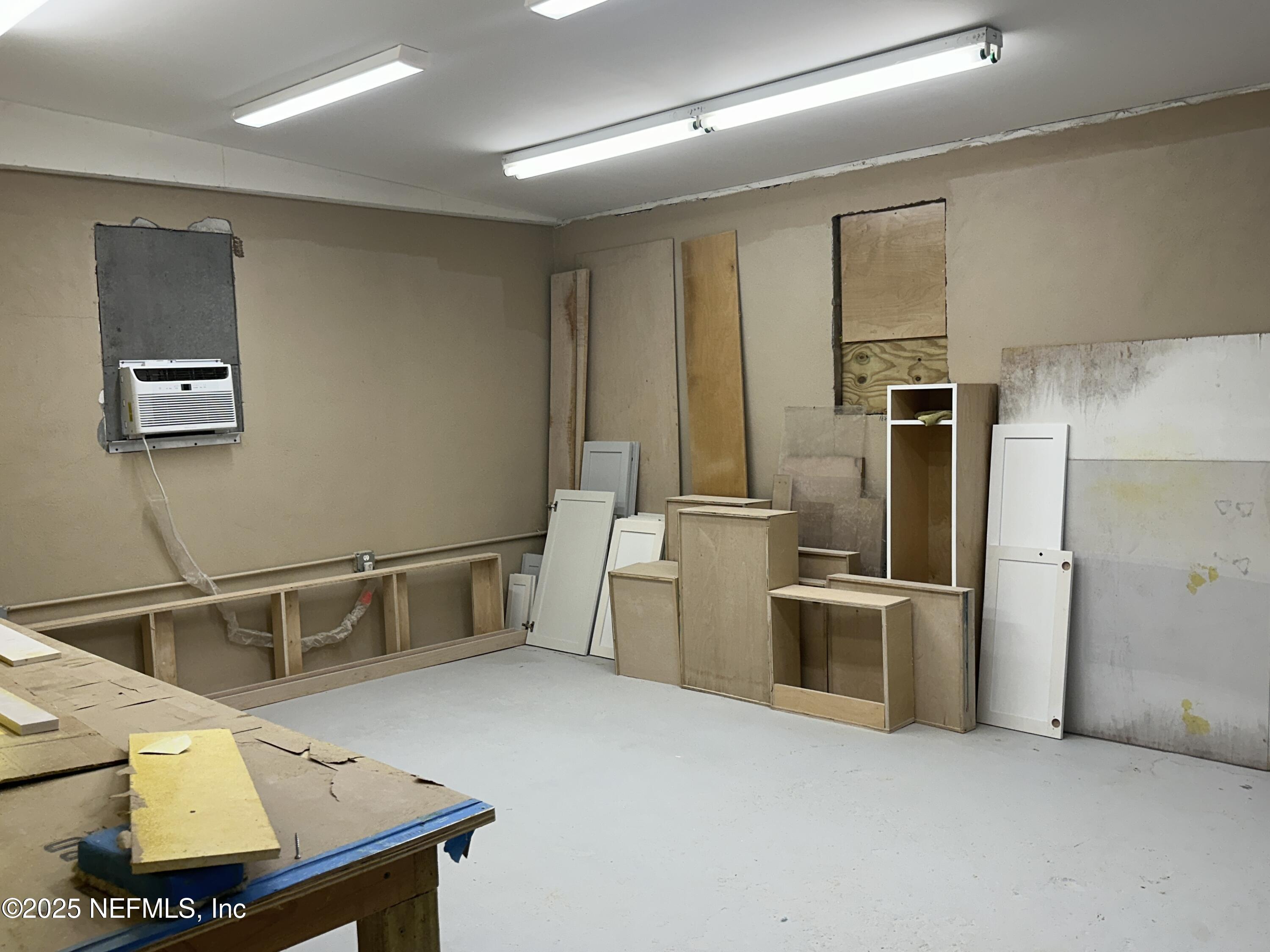 3406 COMMONWEALTH Avenue