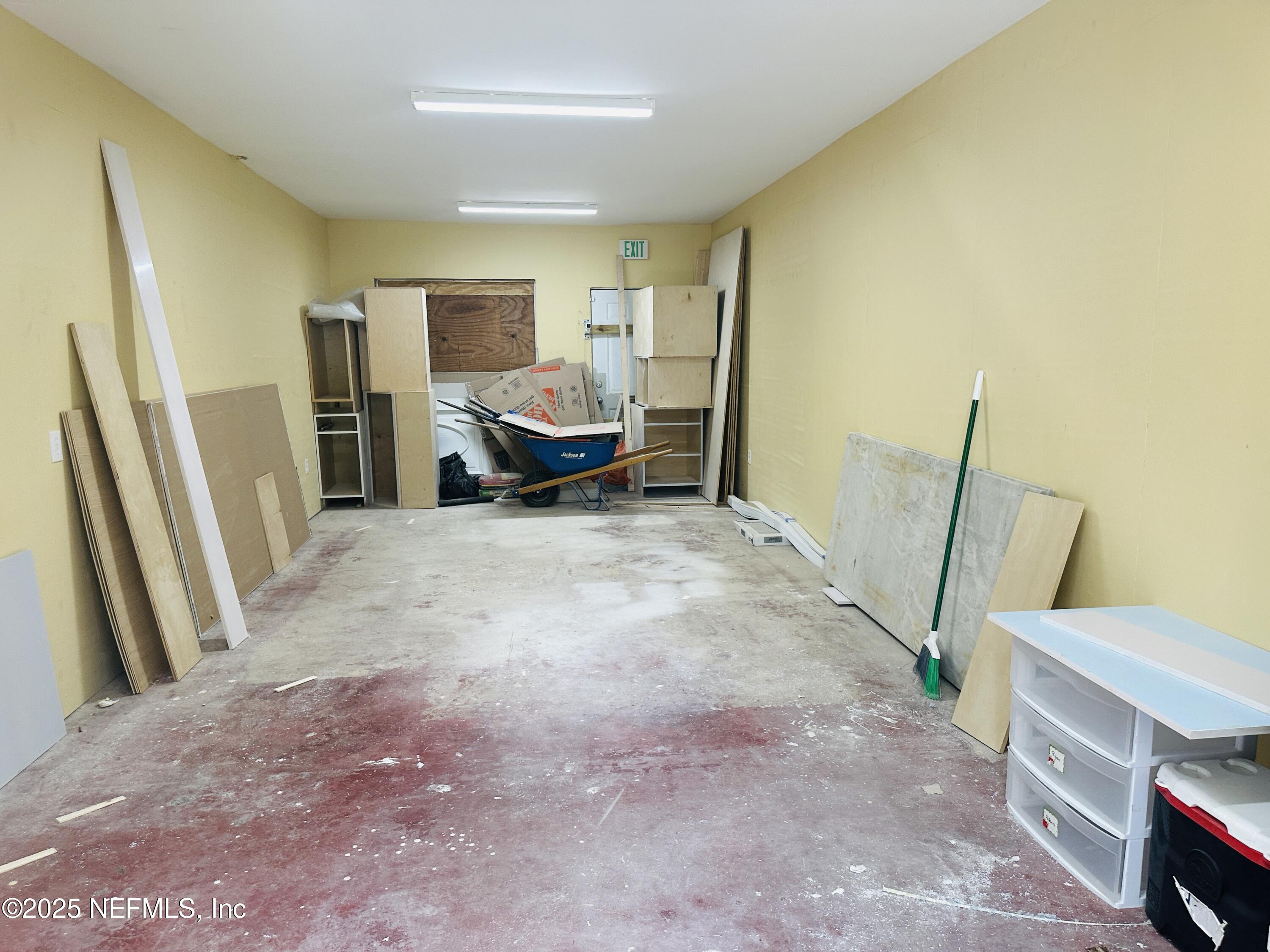 3406 COMMONWEALTH Avenue