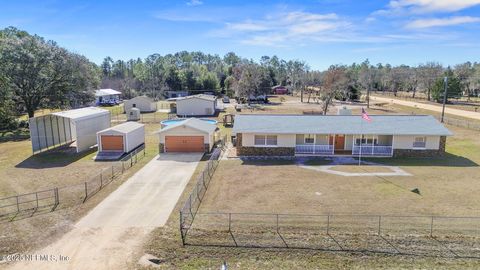 A home in Middleburg