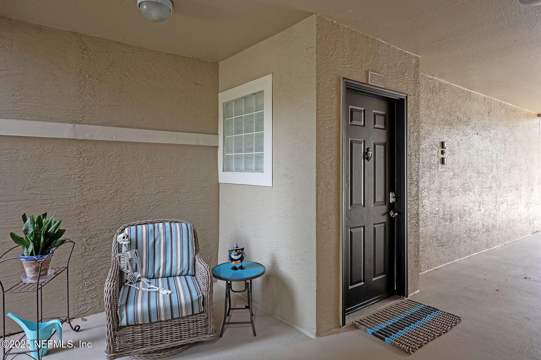 1655 THE GREENS Way 2812